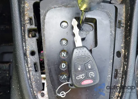 2013 Chrysler 200 Limited z USA, uszkodzony, nr VIN 1C3CCBCG8DN546535